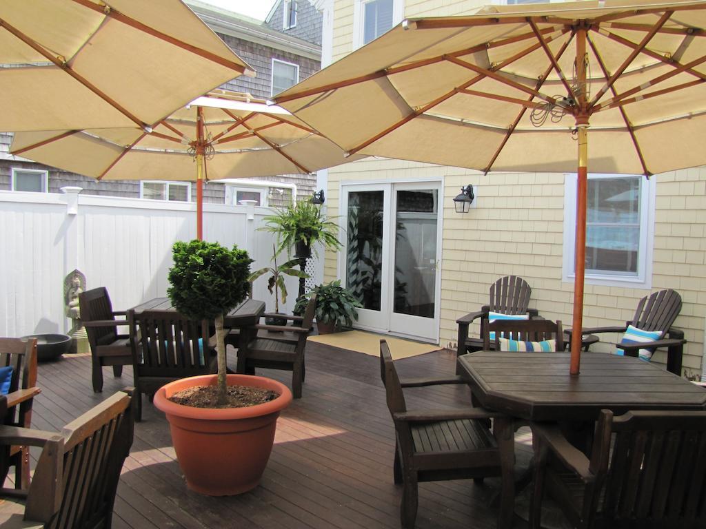 Inn At 7 Central Provincetown Exterior photo